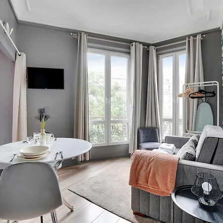 Cozy -2p- Porte Saint-martin Lägenhet *