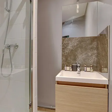 Cozy -2p- Porte Saint-martin * Paris