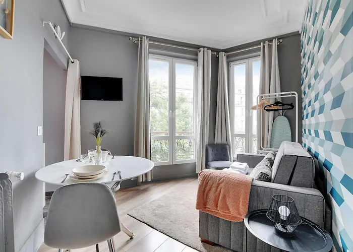 Cozy -2p- Porte Saint-martin Lägenhet *